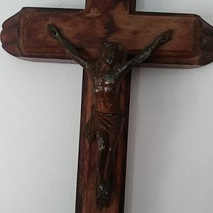 Last rites crucifix